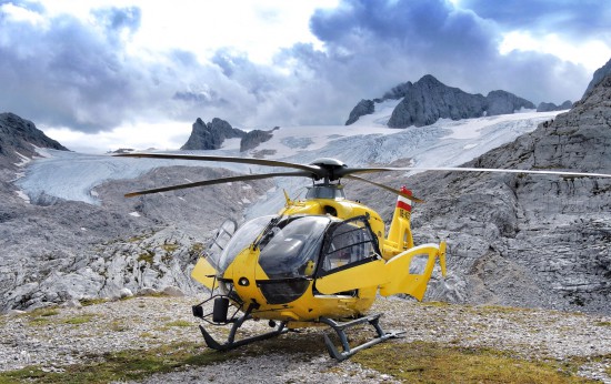 C14 Hubschrauber Dachstein