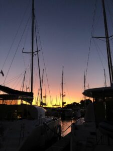 Segelschiff im Hafen Kroatien