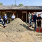 Land Steiermark investiert 528.000 Euro in neues Hundehaus in Kapfenberg Spatenstich zum Umbau des Tierheims Kapfenberg